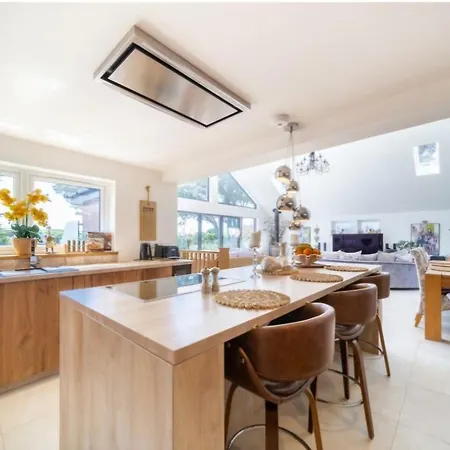 Cornwall Sunray Palm - Gannel River Views, Close To Boating Lake, Pentire & Fistral Beach, Newquay Centre, Private Location ヴィラ *