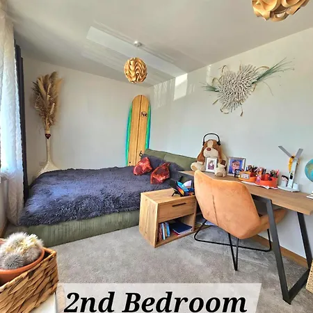 Cornwall Sunray Palm - Gannel River Views, Close To Boating Lake, Pentire & Fistral Beach, Newquay Centre, Private Location * New Quay